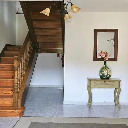 Casa De Aldea La Piniella Villahormes