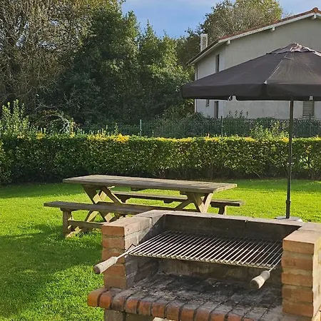 Gospodarstwo wiejskie Casa De Aldea La Piniella *