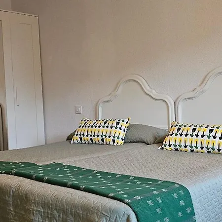 Casa De Aldea La Piniella *