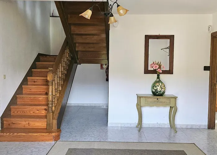 Casa De Aldea La Piniella Villahormes