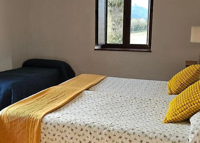 Casa De Aldea La Piniella