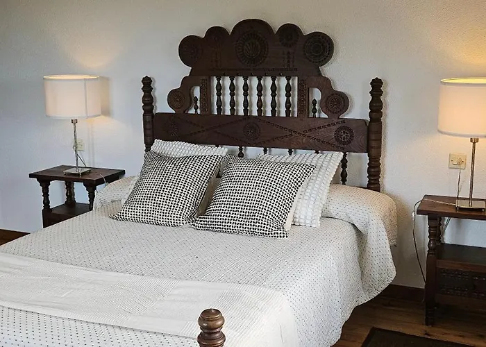 Casa De Aldea La Piniella Casa rural *